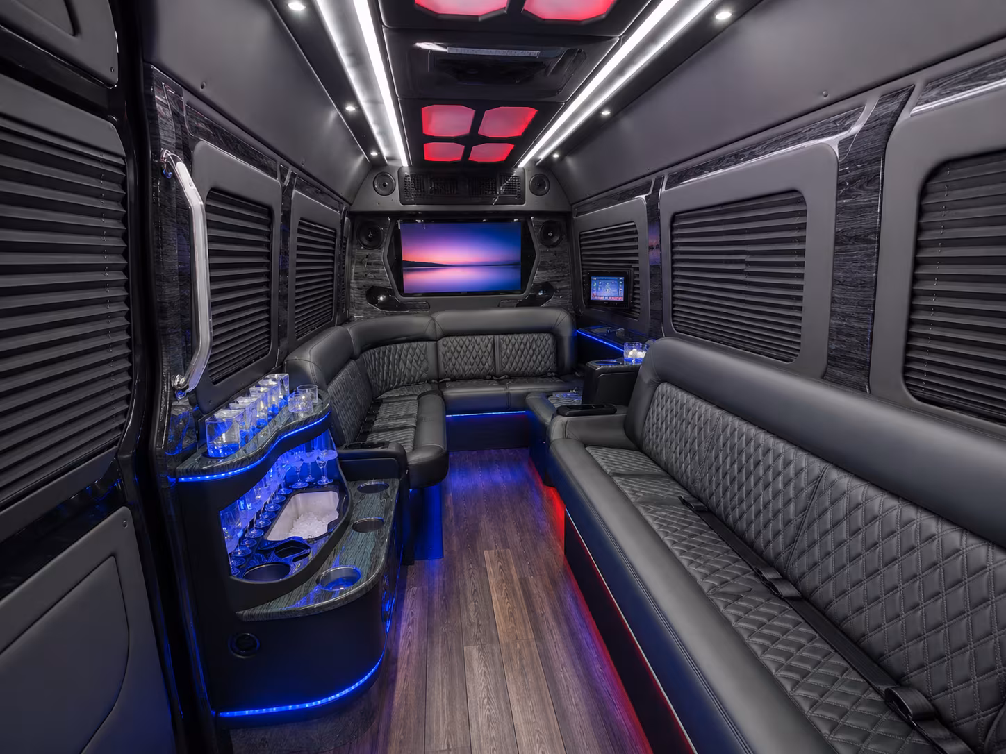 airport transfers to sna lax and san for government and military personnel