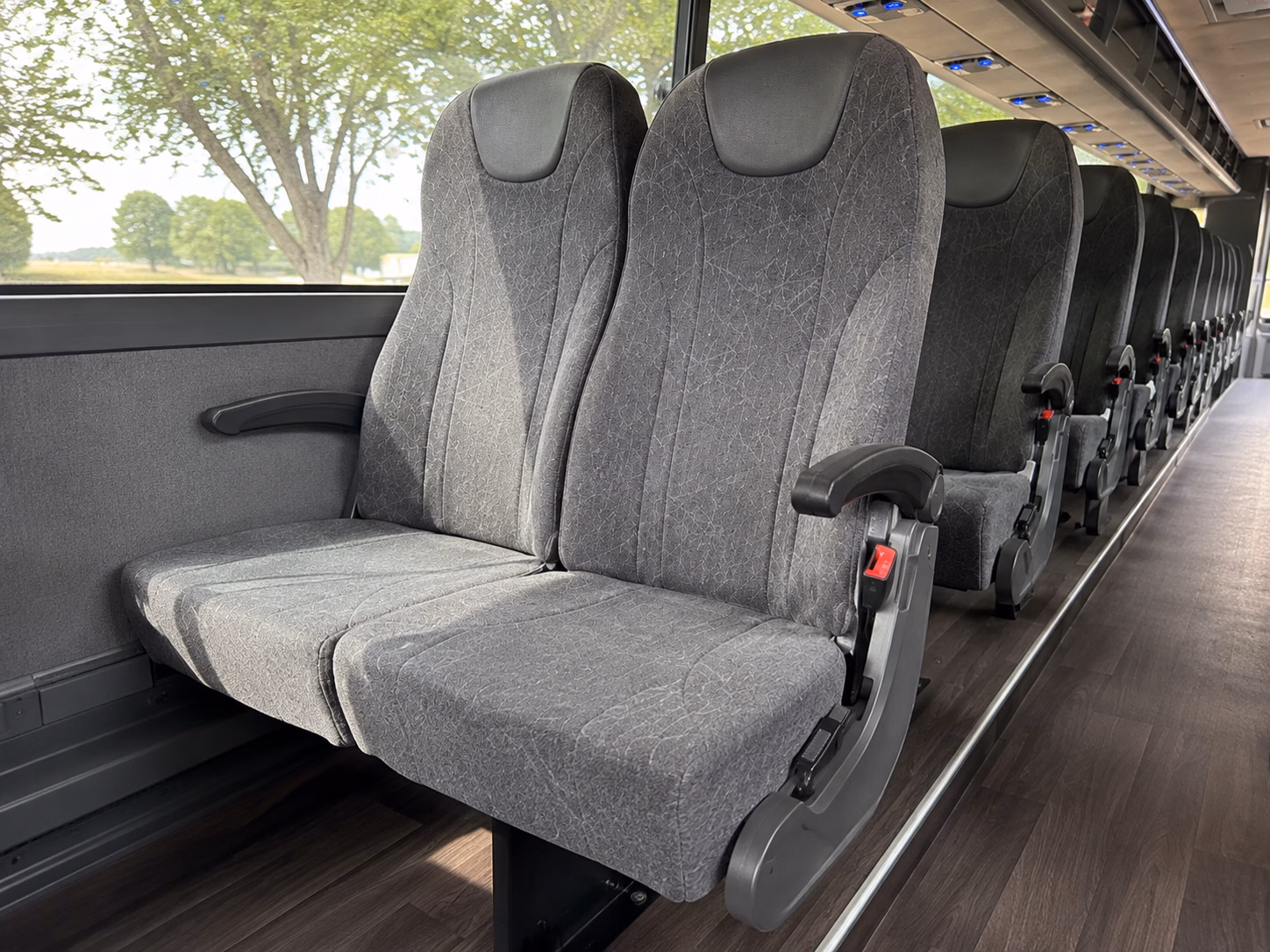 cross the county line charter buses to los angeles and san diego field trip destinations