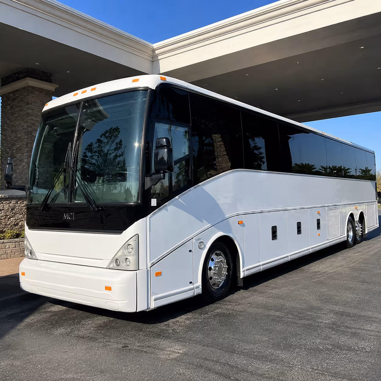 john wayne airport sna charter bus rentals airport transfers