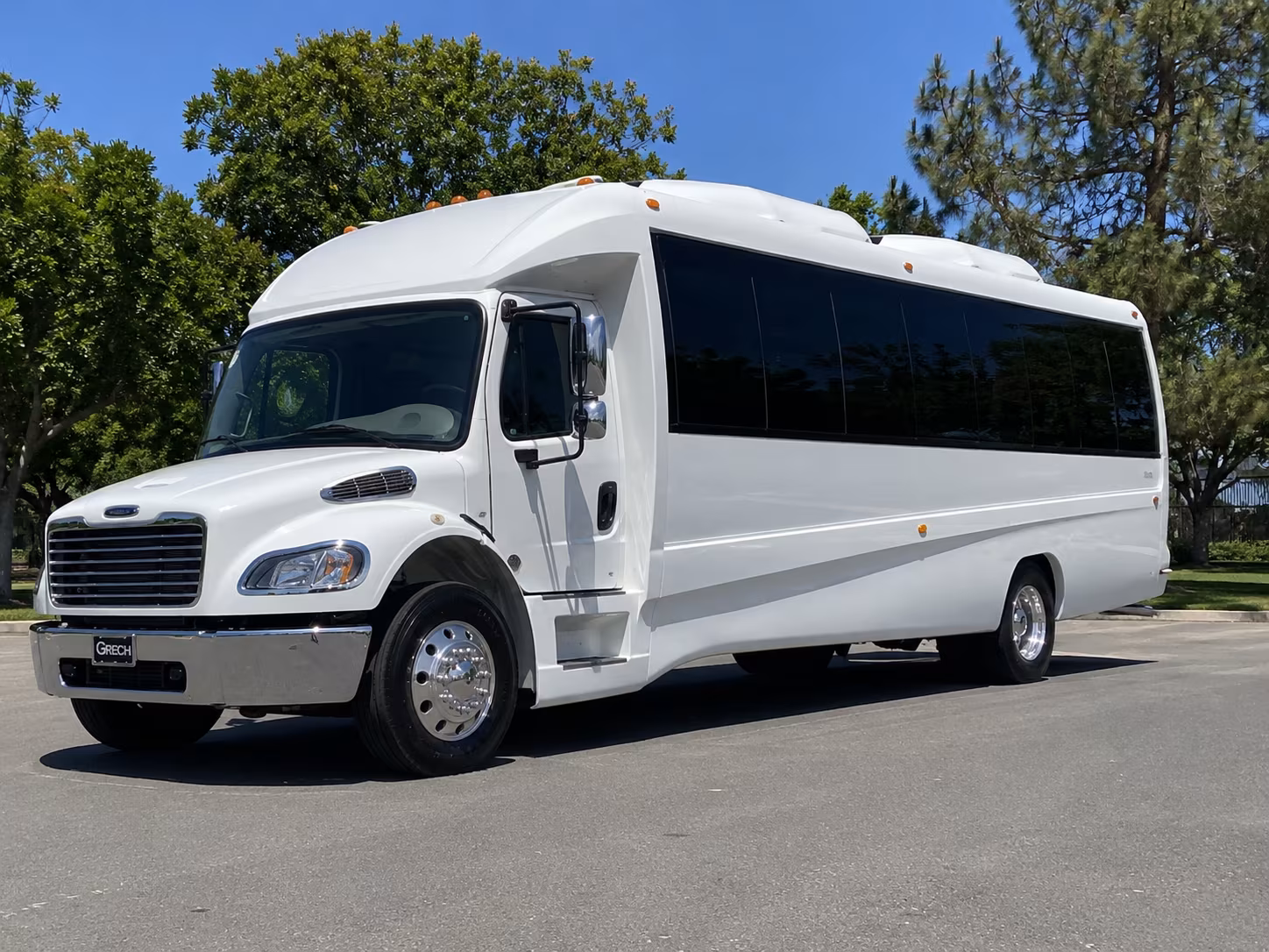 party buses and minibuses for bachelorette wine tours in mission viejo